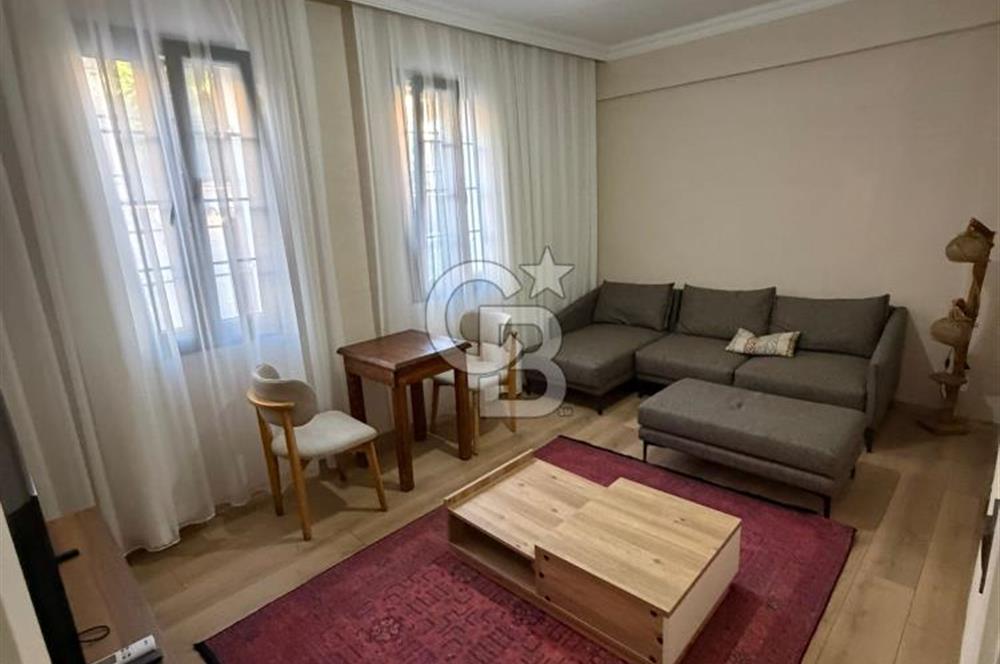 BUCA MERKEZİ LOKASYON BAHÇELİ EŞYALI KİRALIK 2+1 DAİRE