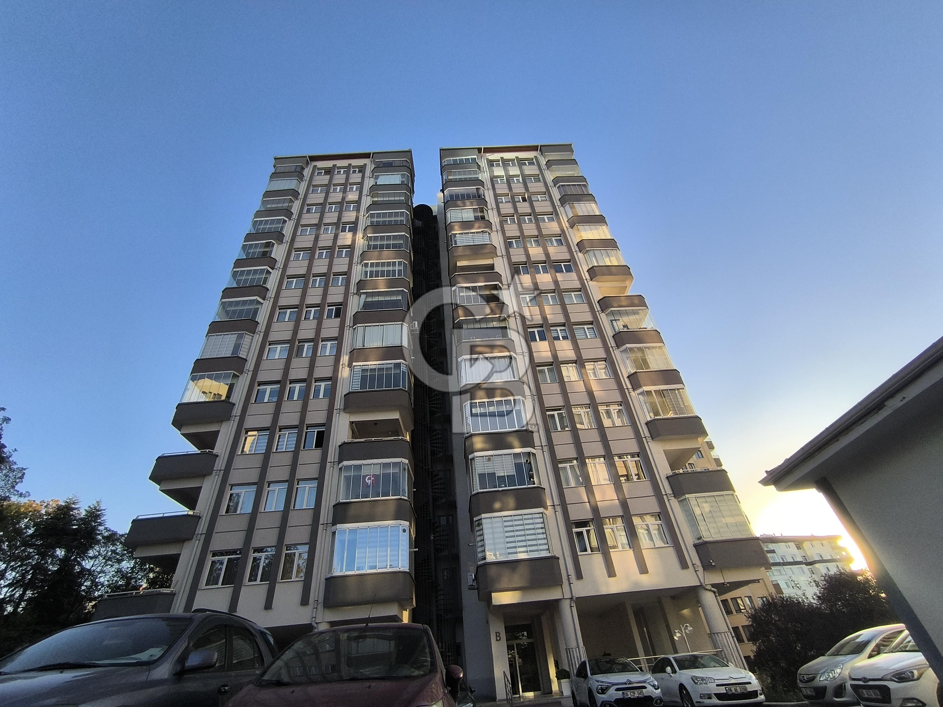 Çankaya İşçi Blokkları Satılık 3+1 Merkezi Sistem Daire