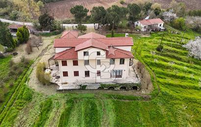Yalova, Karadere Köyünde Meyve Bahçeli, Müstakil Konutlu Arsa