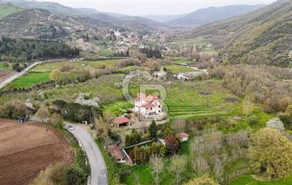 Yalova, Karadere Köyünde Meyve Bahçeli, Müstakil Konutlu Arsa