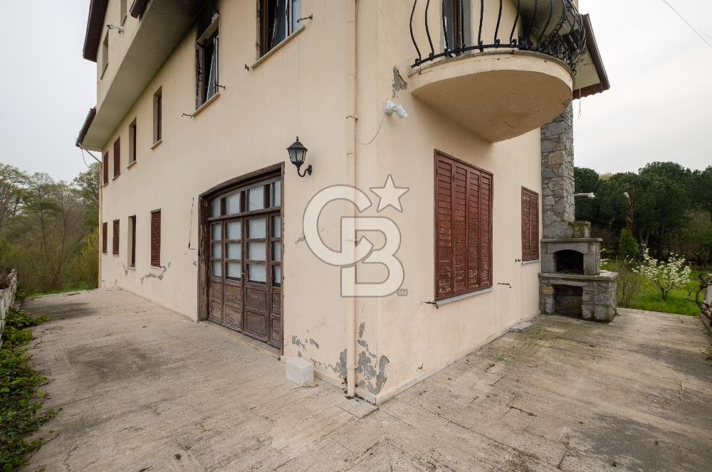 Yalova, Karadere Köyünde Meyve Bahçeli, Müstakil Konutlu Arsa