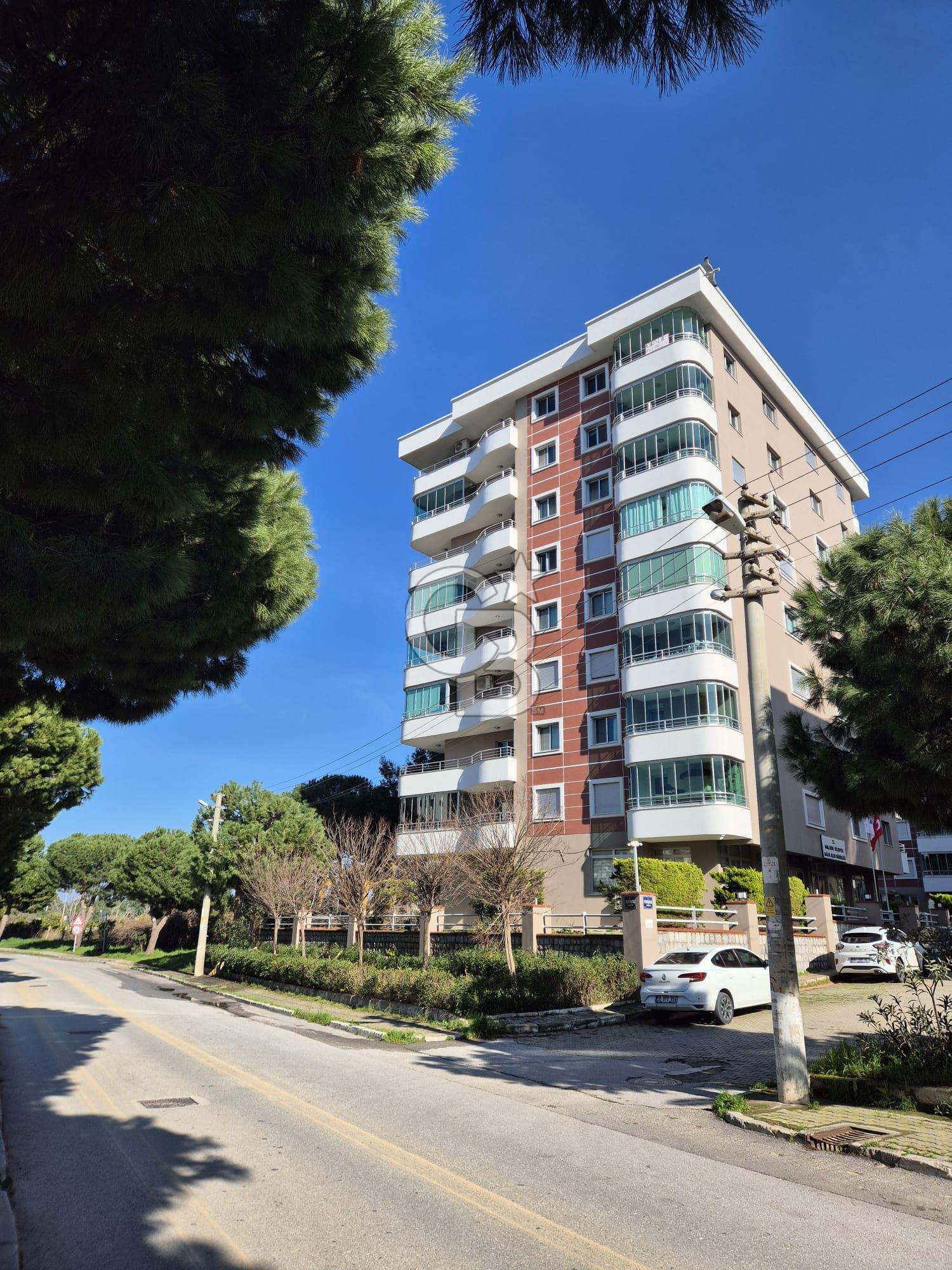 NARLIDERE  4+1  SATILIK  DAİRE