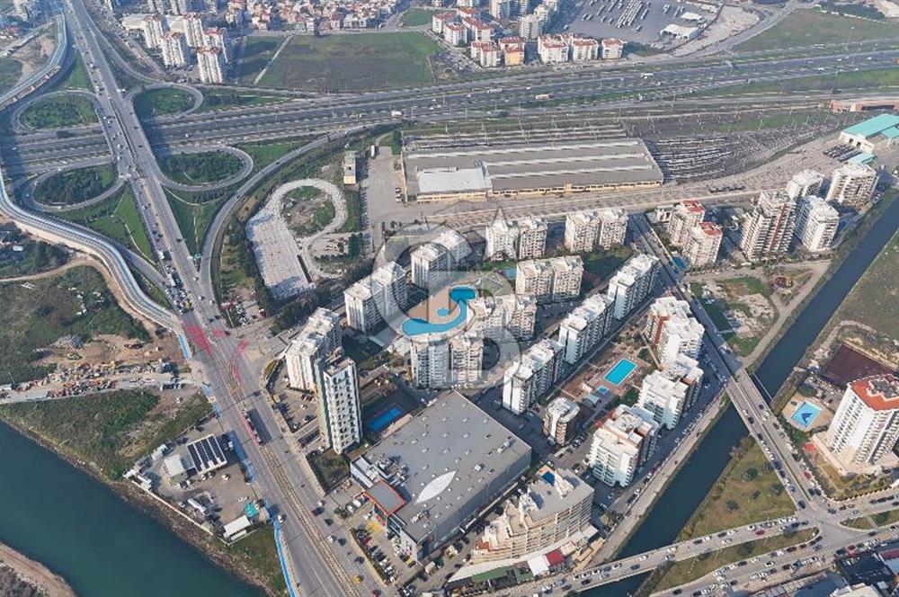 Mavişehir Karya Evleri Havuz Manzaralı Satılık 3+1 Bahçe Katı
