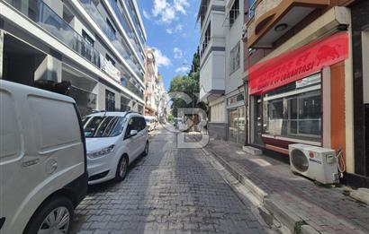 Karşıyaka Bahariye'de İşlek Sokakta Satılık Dükkan