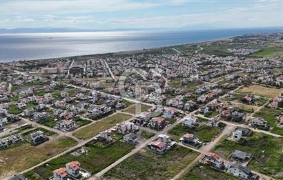 DİKİLİ CUMHURİYET MAHALLESİNDE SATILIK 3+1 VİLLA