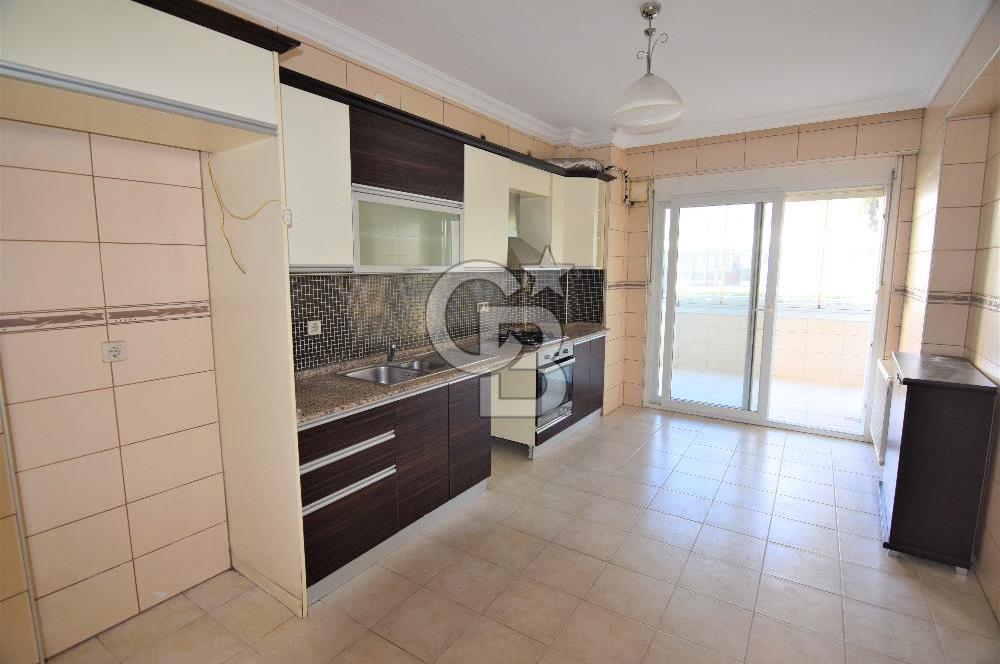 Mavişehir Karya Evleri Havuz Manzaralı Satılık 3+1 Bahçe Katı