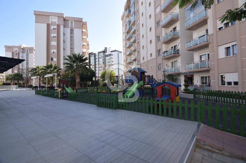 Mavişehir Karya Evleri Havuz Manzaralı Satılık 3+1 Bahçe Katı