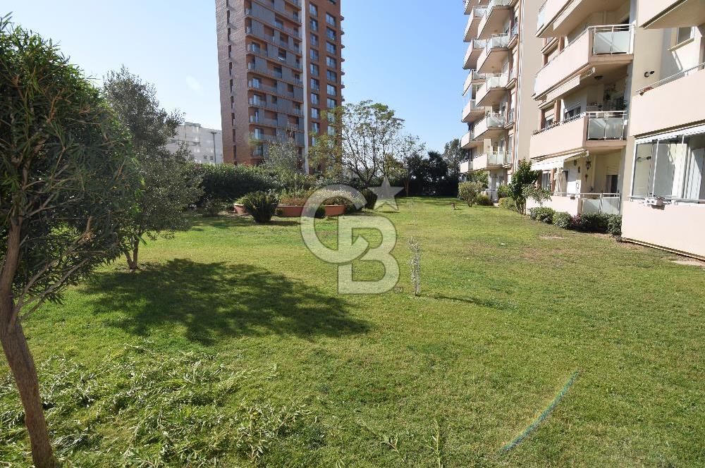 Mavişehir Karya Evleri Havuz Manzaralı Satılık 3+1 Bahçe Katı