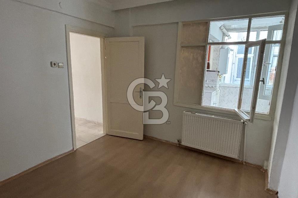 YALOVA FEVZİÇAKMAK MAHALLESİ'NDE SATILIK DAİRE! 2+1