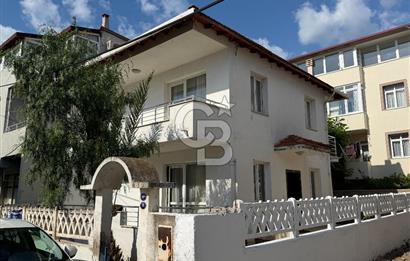 Urla Zeytinalanı Denize Yakın Müstakil Bahçeli Dubleks
