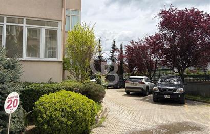 Çekmeköy Merkez Mah Armoni Sitesi 4+1 Kiralık Daire