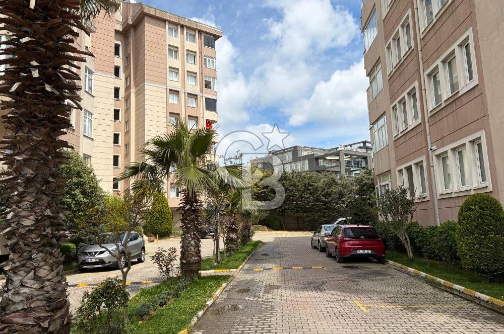 Çekmeköy Merkez Mah Armoni Sitesi 4+1 Kiralık Daire