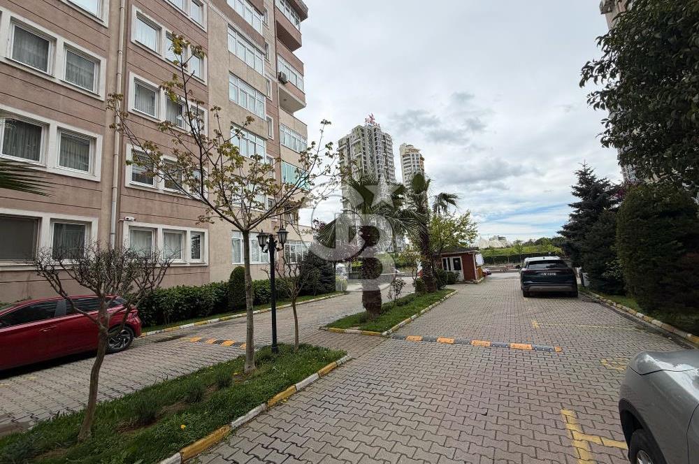 Çekmeköy Merkez Mah Armoni Sitesi 4+1 Kiralık Daire