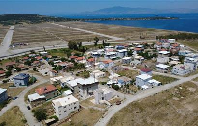 ÇALTILIDEREDE 429m2 SATILIK 4 KAT İMARLI ARSA