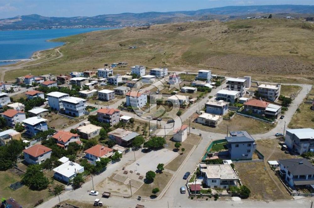 ÇALTILIDEREDE 429m2 SATILIK 4 KAT İMARLI ARSA