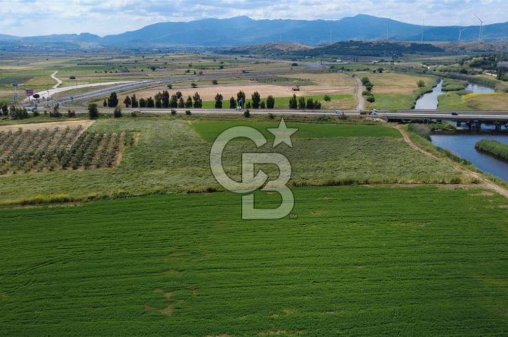 YALI MAHALLESİ ADACIK MEVKİNDE 7358m2 TEK TAPU YOLA CEPHE