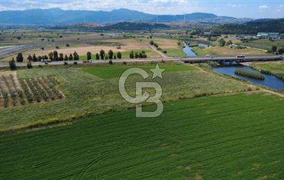 YALI MAHALLESİ ADACIK MEVKİNDE 7358m2 TEK TAPU YOLA CEPHE