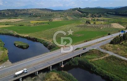 YALI MAHALLESİ ADACIK MEVKİNDE 7358m2 TEK TAPU YOLA CEPHE