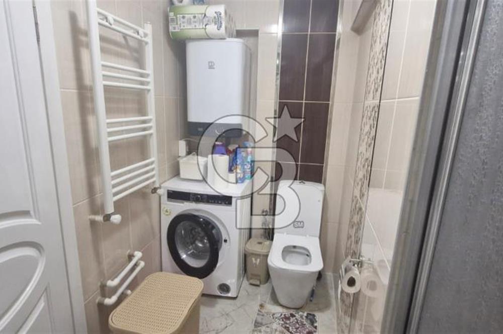 C. B. ROUTE | Dikili Gazipaşa Mahallesi'nde Merkezi Konumda Satılık Ferah 2+1 Daire