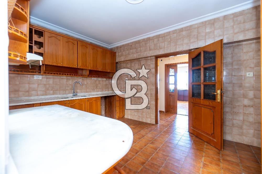 FENERYOLU'nda FERAH 3+1 KİRALIK DAİRE