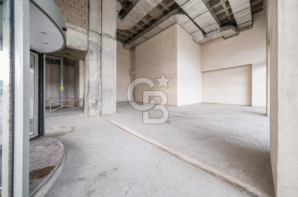 ATLASPARK'TA CADDE CEPHELİ PRESTİJLİ LOKASYON | KİRALIK MAĞAZA