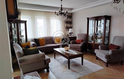 Dikmen Keklikpınarı Yıldız 87Sitesi İçerisinde 3+1 Satılık Daire