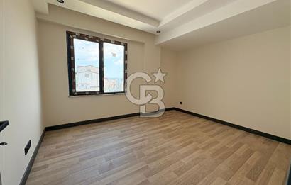 SİTE İÇERİSİNDE KAPALI OTOPARKLI 2+1 ARA KAT DAİRE