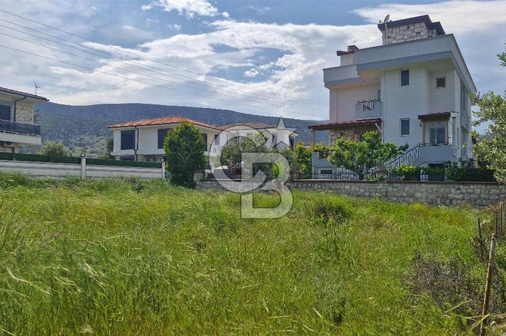 Mordoğan'da Önü Kapanmaz 307m² Köşe Villa Parseli