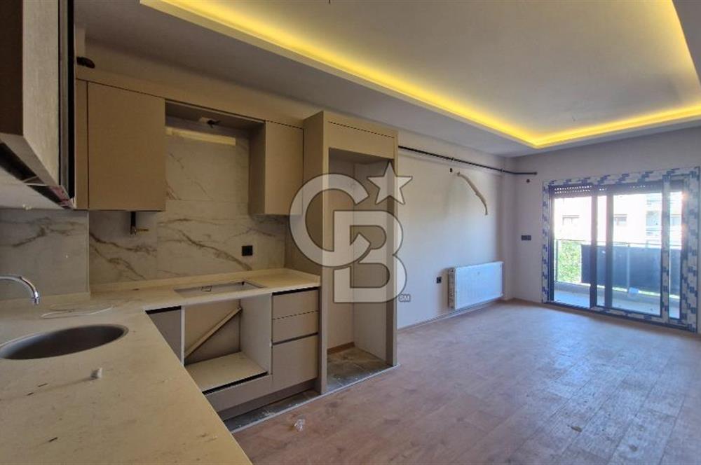 İzmir Çiğli Harmandalı' da Oturuma Hazır 1+1 Satılık Daire CB PH