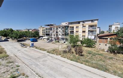 İzmir Çiğli Harmandalı' da Oturuma Hazır 1+1 Satılık Daire CB PH
