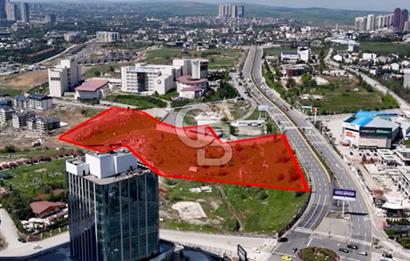 İNCEK'İN KALBİNDE EMSALSİZ KONUMDA CADDE CEPHELİ ARSA