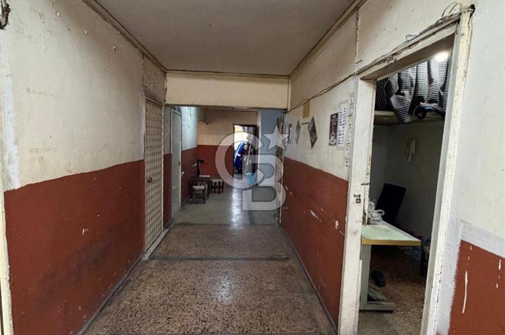 Kemeraltı Kestelli'de Depo veya İmalathaneye Uygun Dükkan