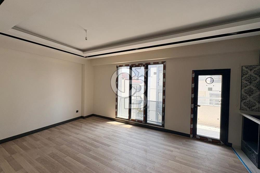 SİTE İÇERİSİNDE KAPALI OTOPARKLI 2+1 ARA KAT DAİRE