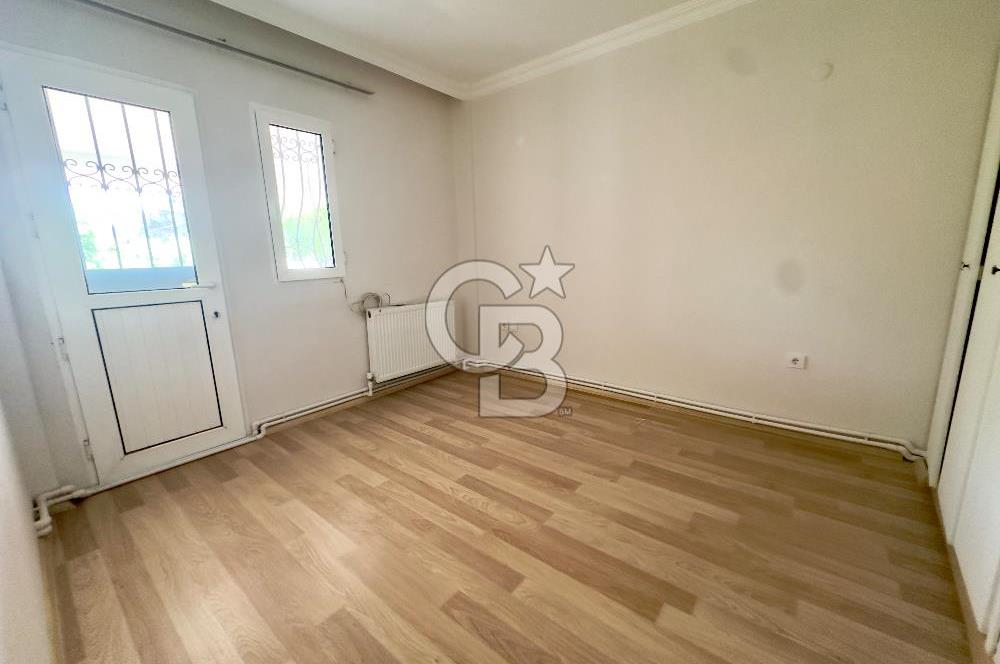 URLA İSKELE TAM MERKEZİNDE KİRALIK DENİZE 100MT 3+1 MÜSTAKİL EV