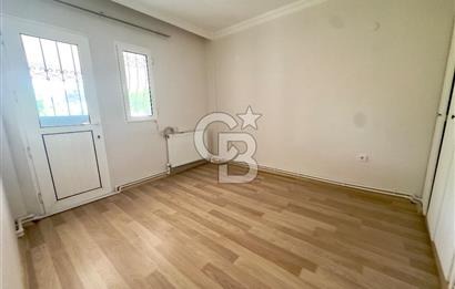 URLA İSKELE TAM MERKEZİNDE KİRALIK DENİZE 100MT 3+1 MÜSTAKİL EV