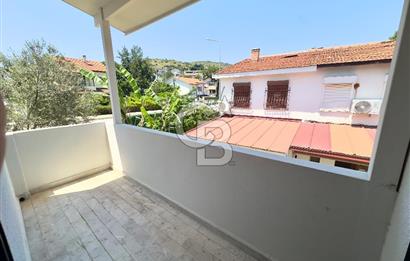 URLA İSKELE TAM MERKEZİNDE KİRALIK DENİZE 100MT 3+1 MÜSTAKİL EV