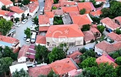 İzmir Bergama Tırmanlar 7937 M2 Bedava Yatırımlık Satılık Tarla