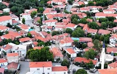 İzmir Bergama Tırmanlar 7937 M2 Bedava Yatırımlık Satılık Tarla