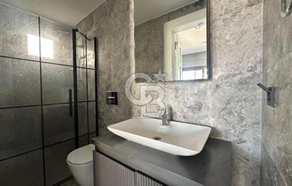 Sığacığın Kalbinde Marina Manzaralı 4+2 Villa