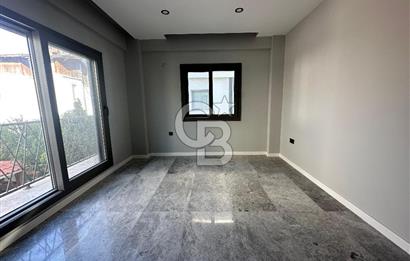 Sığacığın Kalbinde Marina Manzaralı 4+2 Villa