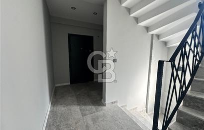 Sığacığın Kalbinde Marina Manzaralı 4+2 Villa