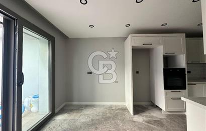 Sığacığın Kalbinde Marina Manzaralı 4+2 Villa