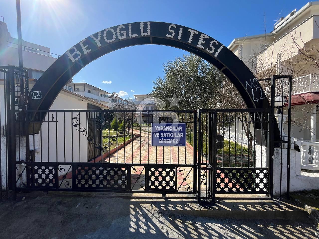 KUŞADASI GÜZELÇAMLI BEYOĞLU SİTESİNDE 3+1 FIRSAT SATILIK VİLLA