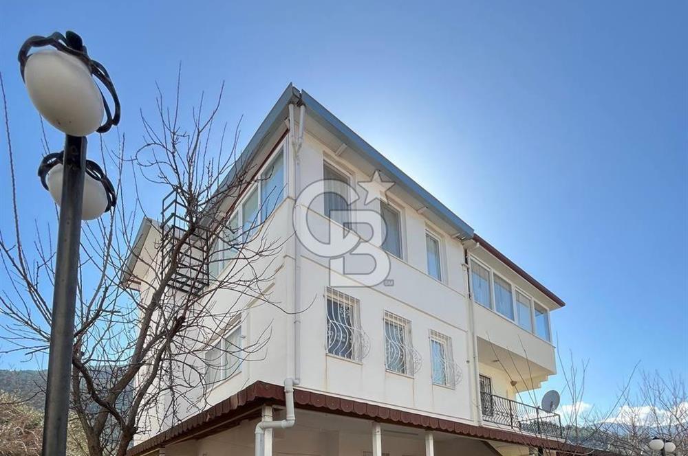 KUŞADASI GÜZELÇAMLI BEYOĞLU SİTESİNDE 3+1 FIRSAT SATILIK VİLLA