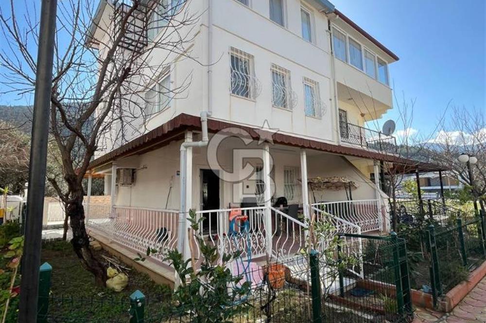 KUŞADASI GÜZELÇAMLI BEYOĞLU SİTESİNDE 3+1 FIRSAT SATILIK VİLLA