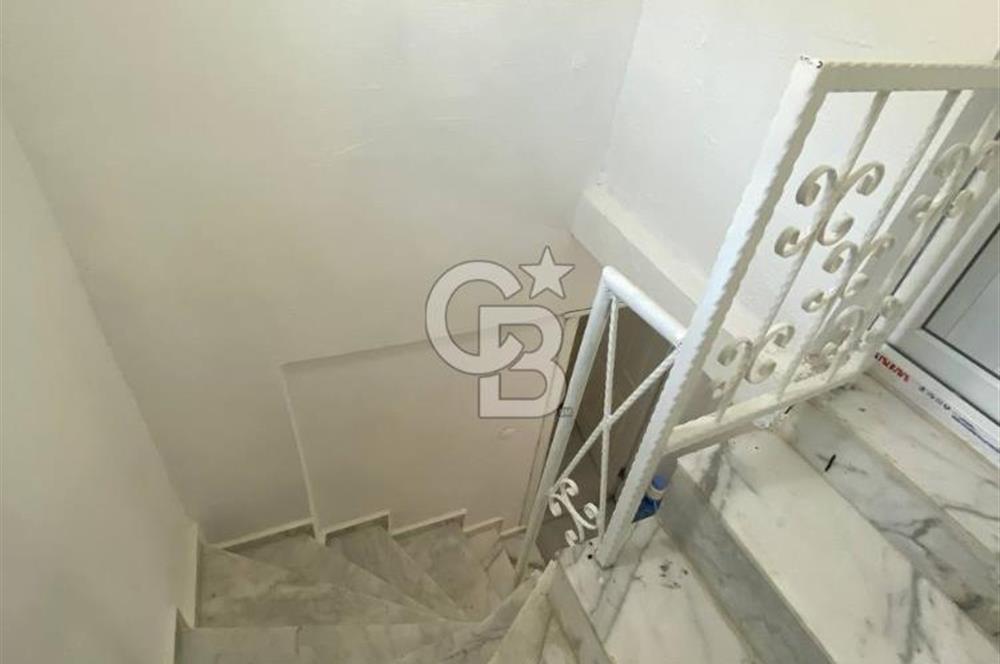 KUŞADASI GÜZELÇAMLI BEYOĞLU SİTESİNDE 3+1 FIRSAT SATILIK VİLLA