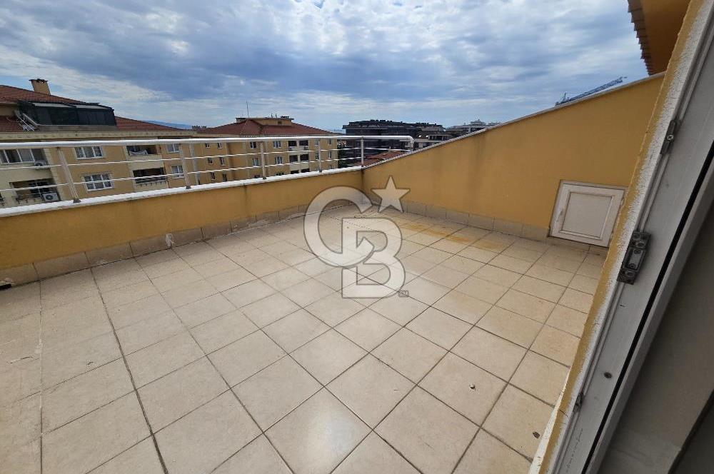 TUZLA DEĞERLİ LOKASYON NEZİH SİTEDE DUBLEKS DAİRE