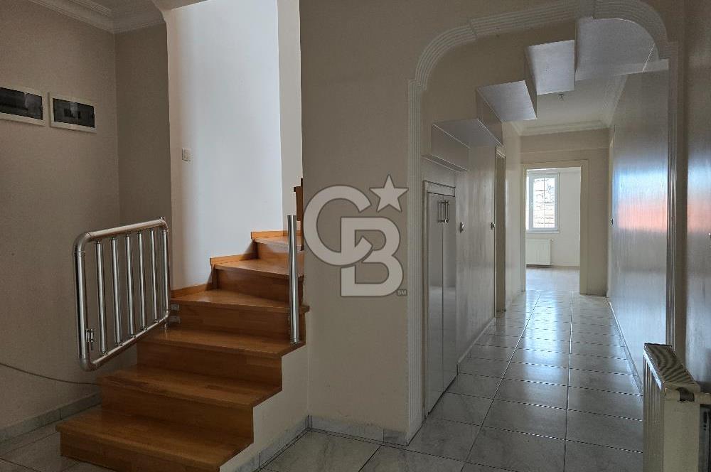 TUZLA DEĞERLİ LOKASYON NEZİH SİTEDE DUBLEKS DAİRE