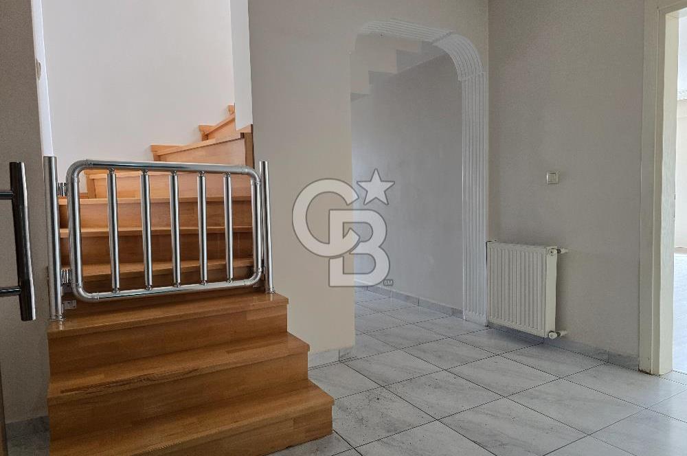 TUZLA DEĞERLİ LOKASYON NEZİH SİTEDE DUBLEKS DAİRE