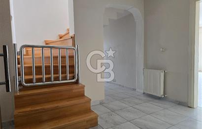 TUZLA DEĞERLİ LOKASYON NEZİH SİTEDE DUBLEKS DAİRE